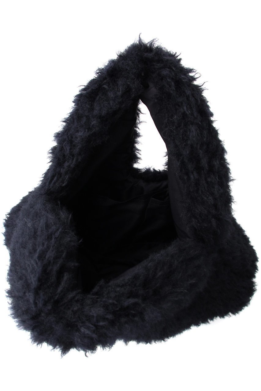【スリー ドッツ/three dots】のエコペルファートライアングルバッグ 人気、トレンドファッション・服の通販 founy(ファニー) 　ファッション　Fashion　レディースファッション　Fashion for Women　バッグ　Bags　シンプル　Simple, Minimal　トライアングル　Triangle, Triangular Shape　フェイクファー　Faux Fur, Imitation Fur　ベーシック　Basic, Essential　モコモコ　Fuzzy, Fluffy　ラグジュアリー　Luxury, Elegant　A/W・秋冬　Autumn/Winter　other-5|ID: prp329100004161029 ipo3291000000032789949