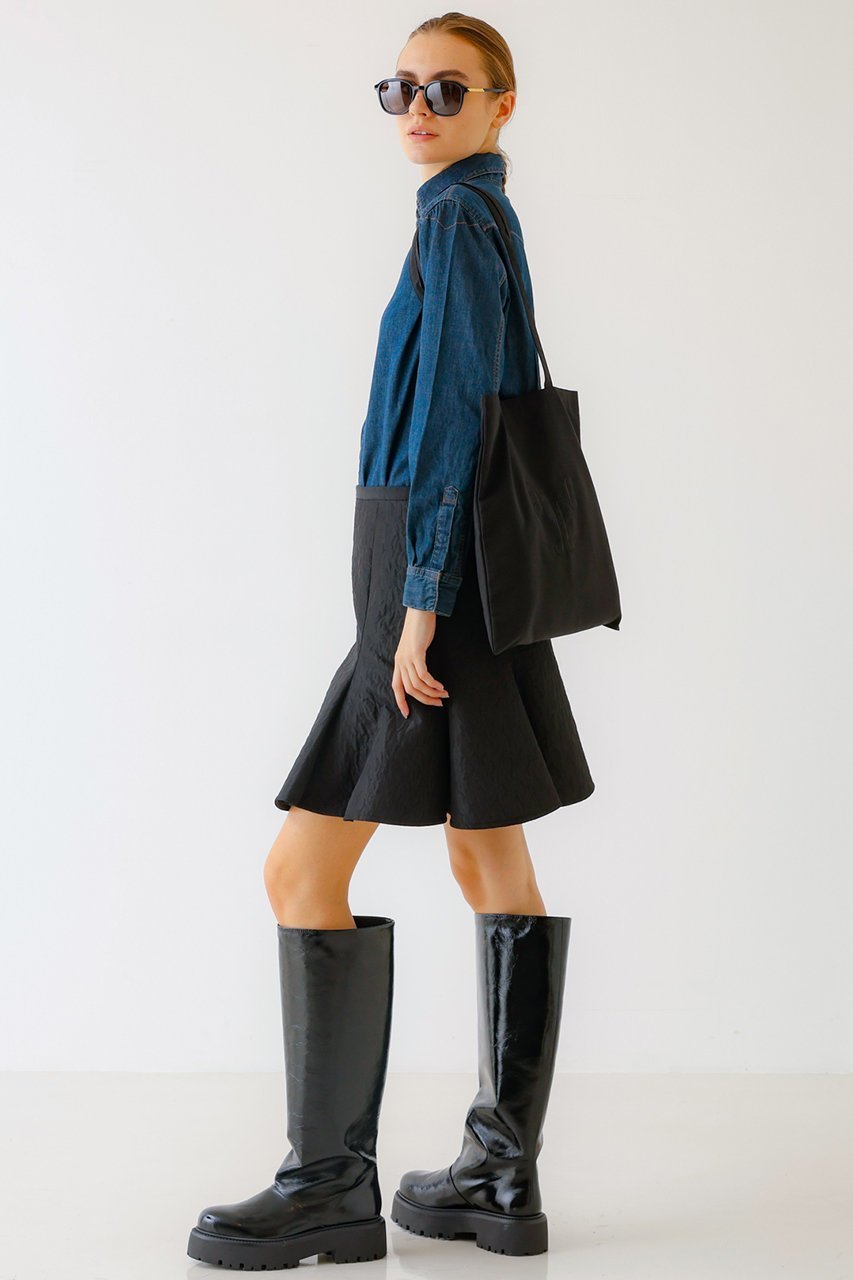 【デザイン ワークス/DESIGN WORKS】のTU ES MON TRESOR 別注デニムシャツ 人気、トレンドファッション・服の通販 founy(ファニー) 　ファッション　Fashion　レディースファッション　Fashion for Women　トップス・カットソー　Cut & Sew Tops　シャツ・ブラウス・オフィスカジュアル　Elegant Blouses & Button-Ups　インディゴ　Indigo Denim　春　Spring　クラシック　Classic, Timeless Style　スリーブ　Sleeve, Long Sleeve / Short Sleeve　ターコイズ　Turquoise, Blue-Green　デニム　Denim, Jeans Material　定番　Standard, Basic Item　フィット　Fit, Slim Fit　ベロア　Velour, Soft Velvet　別注　Limited Edition, Custom Order　モダン　Modern, Contemporary　ヨーク　Yoke, Yoke Design　ロング　Long, Long-Length　S/S・春夏　SS, Spring/Summer, Warm Season　日本製　Made In Japan　夏　Summer　other-4|ID: prp329100004161087 ipo3291000000032889816