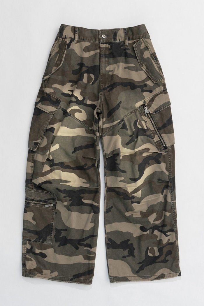 【プランク プロジェクト/PRANK PROJECT】のCAMOジップカーゴパンツ/CAMO Zip Cargo Pants インテリア・キッズ・メンズ・レディースファッション・服の通販 founy(ファニー) https://founy.com/ ファッション Fashion レディースファッション WOMEN パンツ Pants カーゴパンツ Cargo Pants ジップ Zip トレンド Trend ドローストリング Drawstring ポケット Pocket 再入荷 Restock/Back In Stock/Re Arrival 無地 Plain Color |ID: prp329100004161149 ipo3291000000028723470