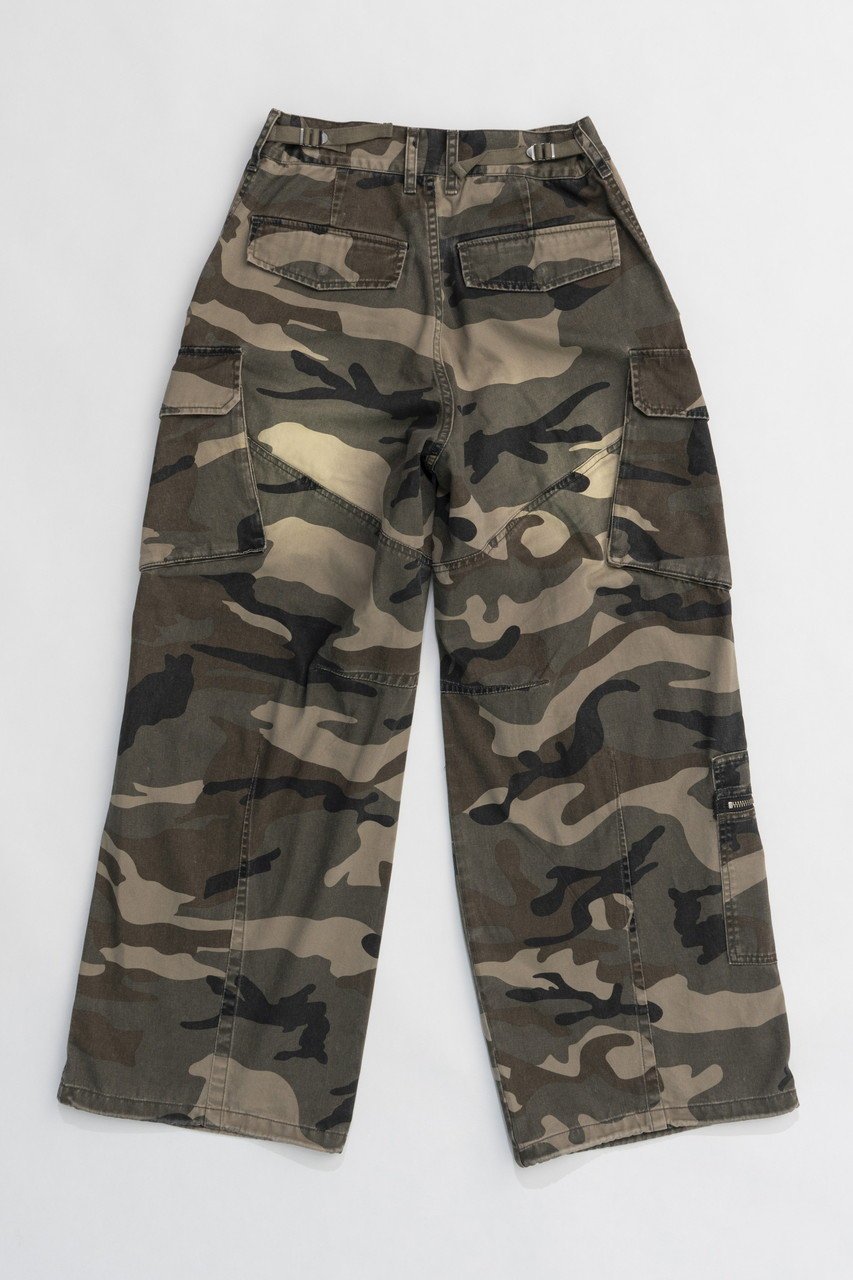 【プランク プロジェクト/PRANK PROJECT】のCAMOジップカーゴパンツ/CAMO Zip Cargo Pants 人気、トレンドファッション・服の通販 founy(ファニー) 　ファッション　Fashion　レディースファッション　Fashion for Women　パンツ　Pants & Trousers　カーゴパンツ　Cargo Pants, Utility Pants　ジップ　Zip, Zipper　トレンド　Trend, Trending Now　ドローストリング　Drawstring, Pull Cord　ポケット　Pocket, Pocket Detail　無地　Plain, Solid Color　other-4|ID: prp329100004161149 ipo3291000000032923697