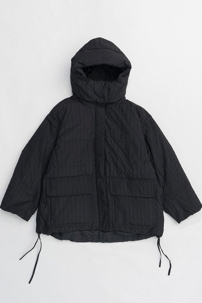 【メゾンスペシャル/MAISON SPECIAL】のMultiway Reversible Down Jacket/マルチウェイリバーシブルダウン インテリア・キッズ・メンズ・レディースファッション・服の通販 founy(ファニー) https://founy.com/ ファッション Fashion レディースファッション WOMEN アウター Coat Outerwear コート Coats ジャケット Jackets ジャケット Jacket タフタ Taffeta ダウン Down チェック Check フェザー Feather プリント Print ベーシック Basic ポケット Pocket 防寒 Cold Protection リバーシブル Reversible NEW・新作・新着・新入荷 New Arrivals |ID: prp329100004162599 ipo3291000000028743637