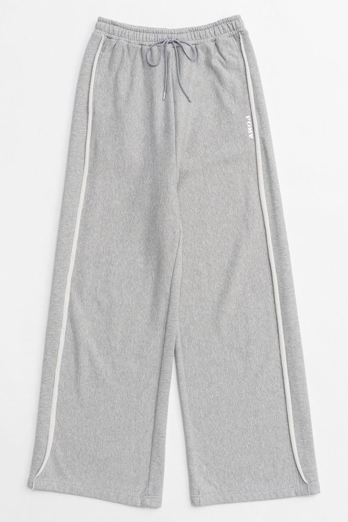 【メゾンスペシャル/MAISON SPECIAL】のFOAM Printing Sweatpants/FOAMプリントスウェットパンツ インテリア・キッズ・メンズ・レディースファッション・服の通販 founy(ファニー) https://founy.com/ ファッション Fashion レディースファッション Fashion for Women パンツ Pants & Trousers 春 Spring 秋 Autumn スウェット / スエット Sweatshirt, Sweatwear セットアップ Set-Up, Coordinated Outfit プリント Print, Printed Pattern ポケット Pocket, Pocket Detail ポロシャツ Polo Shirt, Collared Tee リラックス Relax, Relaxed Fit ワイド Wide, Wide Fit ワンポイント One Point, Statement Accent |ID: prp329100004162613 ipo3291000000032935548