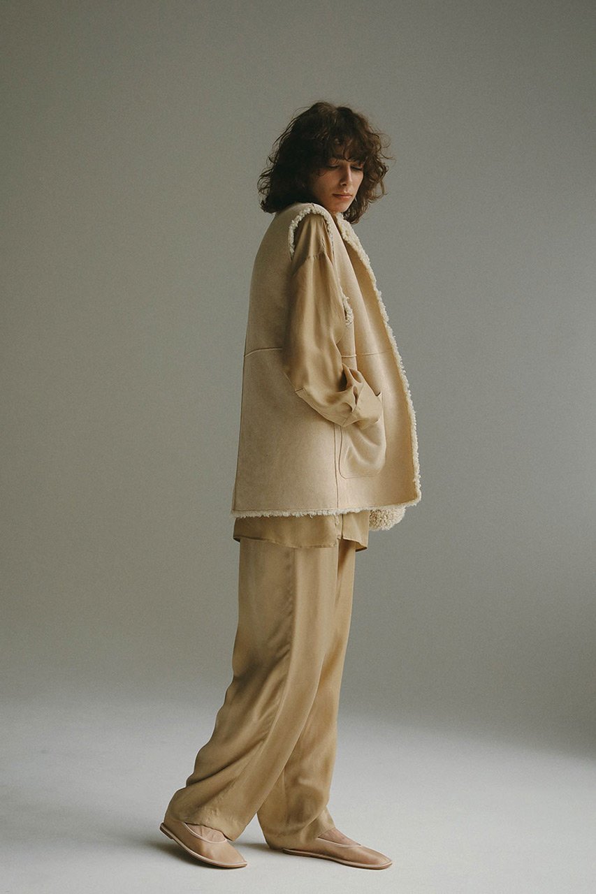 【ハー/HER.】のフェイクファーべスト 人気、トレンドファッション・服の通販 founy(ファニー) ファッション Fashion レディースファッション Fashion for Women アウター Coat / Outerwear Collection レディースジャケット・軽アウター Jackets サテン Satin, Glossy Fabric シンプル Simple, Minimal ジャケット Jacket, Outerwear トレンド Trend, Trending Now ドレス Dress, One-Piece フェイクファー Faux Fur, Imitation Fur ベスト Vest, Waistcoat レギンス Leggings, Stretch Pants A/W・秋冬 Autumn/Winter other-3|ID: prp329100004168321 ipo3291000000032946924