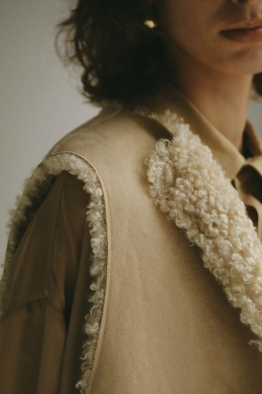 【ハー/HER.】のフェイクファーべスト 人気、トレンドファッション・服の通販 founy(ファニー) ファッション Fashion レディースファッション Fashion for Women アウター Coat / Outerwear Collection レディースジャケット・軽アウター Jackets サテン Satin, Glossy Fabric シンプル Simple, Minimal ジャケット Jacket, Outerwear トレンド Trend, Trending Now ドレス Dress, One-Piece フェイクファー Faux Fur, Imitation Fur ベスト Vest, Waistcoat レギンス Leggings, Stretch Pants A/W・秋冬 Autumn/Winter other-8|ID: prp329100004168321 ipo3291000000032946957