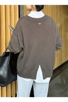 【ガリャルダガランテ/GALLARDAGALANTE】の【MANAKA企画】バックスリットVニット 人気、トレンドファッション・服の通販 founy(ファニー) ファッション Fashion レディースファッション WOMEN トップス・カットソー Tops/Tshirt ニット Knit Tops プルオーバー Pullover コンパクト Compact シンプル Simple ストレート Straight スリット Slit NEW・新作・新着・新入荷 New Arrivals thumbnail カーキ|ID: prp329100004169740 ipo3291000000028850345