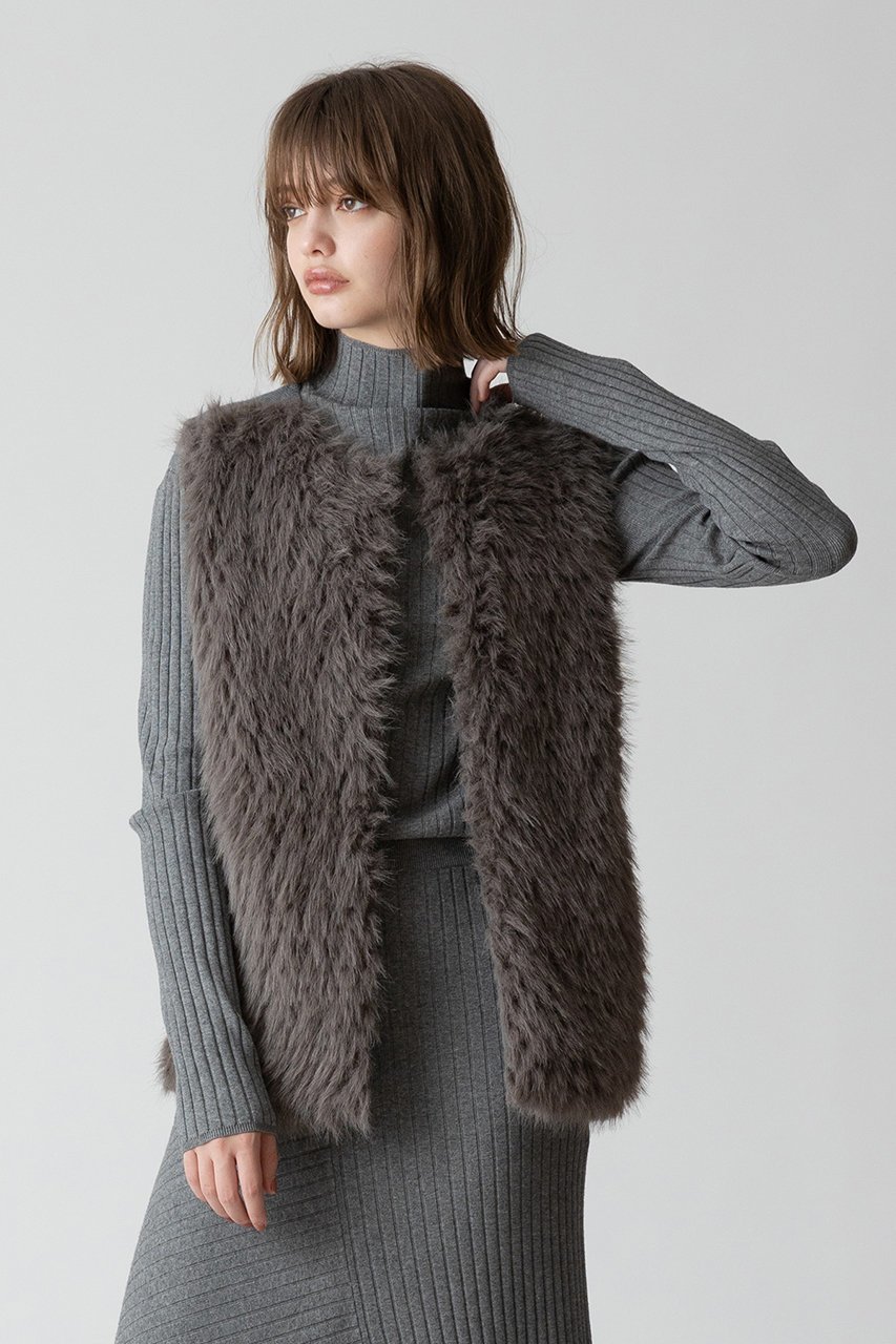 【アルアバイル/allureville】のJQフェイクファーコンビニットジレ 人気、トレンドファッション・服の通販 founy(ファニー) 　ファッション　Fashion　レディースファッション　Fashion for Women　アウター　Coat / Outerwear Collection　レディースジャケット・軽アウター　Jackets　インナー　Innerwear　ジャカード／ジャガード　Jacquard, Woven Pattern　ジャケット　Jacket, Outerwear　フェイクファー　Faux Fur, Imitation Fur　ベスト　Vest, Waistcoat　other-8|ID: prp329100004169784 ipo3291000000032942677