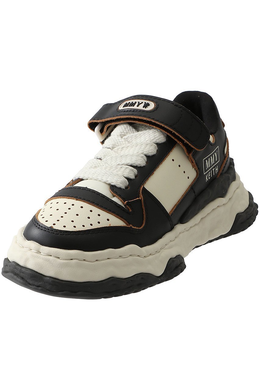 【メゾン ミハラヤスヒロ/Maison MIHARA YASUHIRO】の【UNISEX】KEITH オリジナルソール レザー ロートップ スニーカー インテリア・キッズ・メンズ・レディースファッション・服の通販 founy(ファニー) 　ファッション　Fashion　レディースファッション　Fashion for Women　ユニセックス　Unisex, Genderless　おすすめ　Recommended / Our Picks　シンプル　Simple, Minimal　スニーカー　Sneakers, Trainers　ブラック/ホワイト|ID: prp329100004171564 ipo3291000000035615007