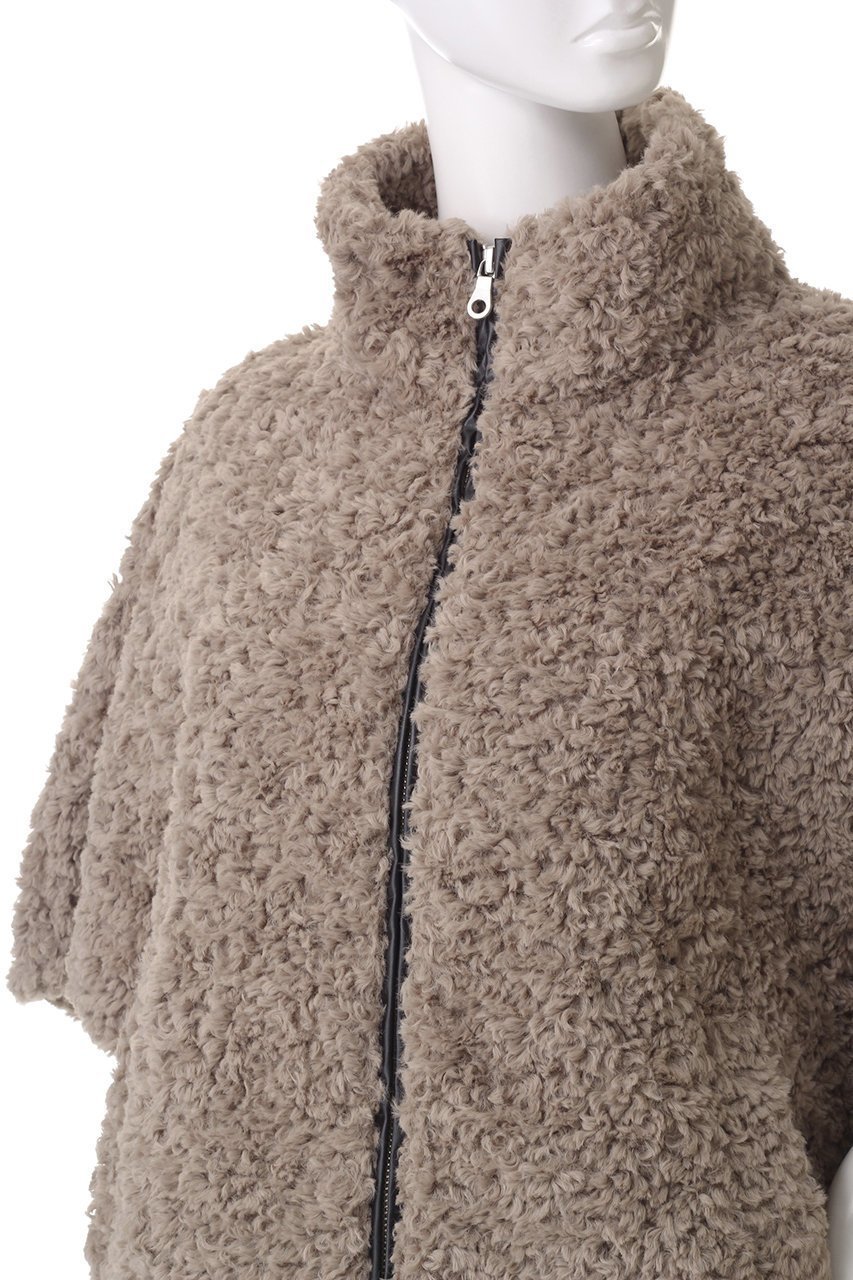 【スリー ドッツ/three dots】のプードルボア ポンチョベスト 人気、トレンドファッション・服の通販 founy(ファニー) 　ファッション　Fashion　レディースファッション　WOMEN　アウター　Coat Outerwear　ジャケット　Jackets　ポンチョ　Ponchos　おすすめ　Recommend　シェイプ　Shape　ショルダー　Shoulder　ショート　Short　ジャケット　Jacket　スキニーデニム　Skinny Denim　スタンド　Stand　バランス　Balance　パイピング　Piping　フロント　Front　ベスト　Vest　ポンチョ　Poncho　定番　Standard　A/W・秋冬　Aw・Autumn/Winter・Fw・Fall-Winter　other-5|ID: prp329100004174003 ipo3291000000031394370