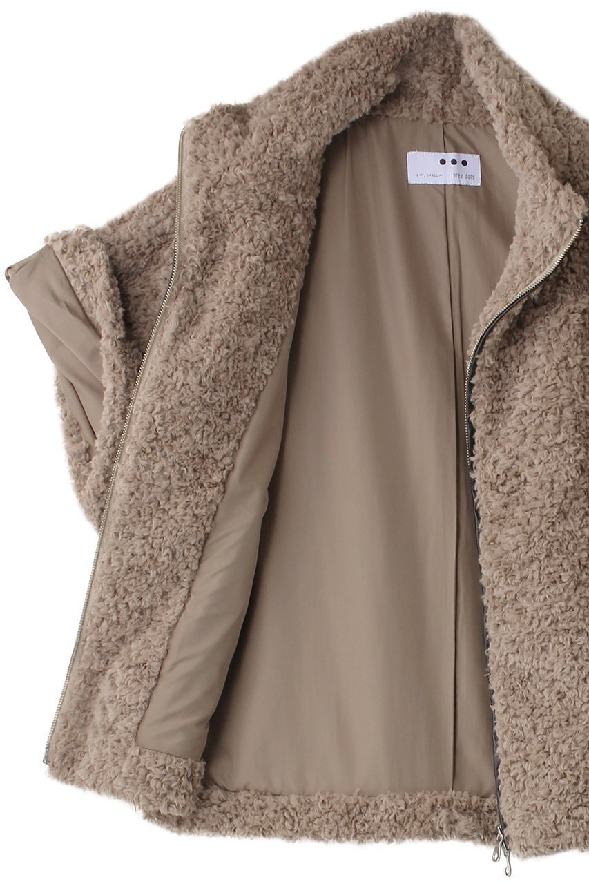 【スリー ドッツ/three dots】のプードルボア ポンチョベスト 人気、トレンドファッション・服の通販 founy(ファニー) 　ファッション　Fashion　レディースファッション　WOMEN　アウター　Coat Outerwear　ジャケット　Jackets　ポンチョ　Ponchos　おすすめ　Recommend　シェイプ　Shape　ショルダー　Shoulder　ショート　Short　ジャケット　Jacket　スキニーデニム　Skinny Denim　スタンド　Stand　バランス　Balance　パイピング　Piping　フロント　Front　ベスト　Vest　ポンチョ　Poncho　定番　Standard　A/W・秋冬　Aw・Autumn/Winter・Fw・Fall-Winter　other-6|ID: prp329100004174003 ipo3291000000031394372