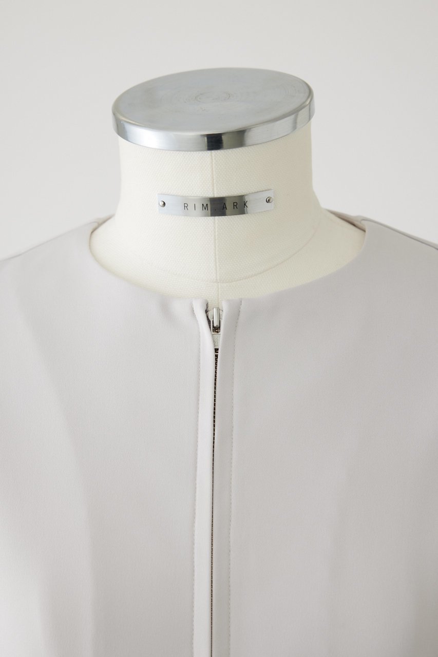 【リムアーク/RIM.ARK】のVolume sleeve short JK/ジャケット 人気、トレンドファッション・服の通販 founy(ファニー) 　ファッション　Fashion　レディースファッション　Fashion for Women　アウター　Coat / Outerwear Collection　レディースジャケット・軽アウター　Jackets　アクセサリー　Fashion Accessories　サテン　Satin, Glossy Fabric　シルク　Silk, 100% Silk　ジップ　Zip, Zipper　ジャケット　Jacket, Outerwear　スリーブ　Sleeve, Long Sleeve / Short Sleeve　フォーマル　Formal, Dressy　エレガント 上品　Elegant　other-2|ID: prp329100004179728 ipo3291000000034969855