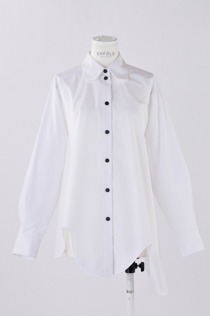 【エンフォルド/ENFOLD】のC/PEブロード カーブアシンメ SH/シャツ インテリア・キッズ・メンズ・レディースファッション・服の通販 founy(ファニー) https://founy.com/ ファッション Fashion レディースファッション Fashion for Women トップス・カットソー Cut & Sew Tops シャツ・ブラウス・オフィスカジュアル Elegant Blouses & Button-Ups おすすめ Recommended / Our Picks アシンメトリー Asymmetrical Style ウェーブ Wavy Pattern スリーブ Sleeve, Long Sleeve / Short Sleeve バランス Balance, Style Balance ブロード Broadcloth, Fine Cotton ベスト Vest, Waistcoat ロング Long, Long-Length |ID: prp329100004179733 ipo3291000000035674973