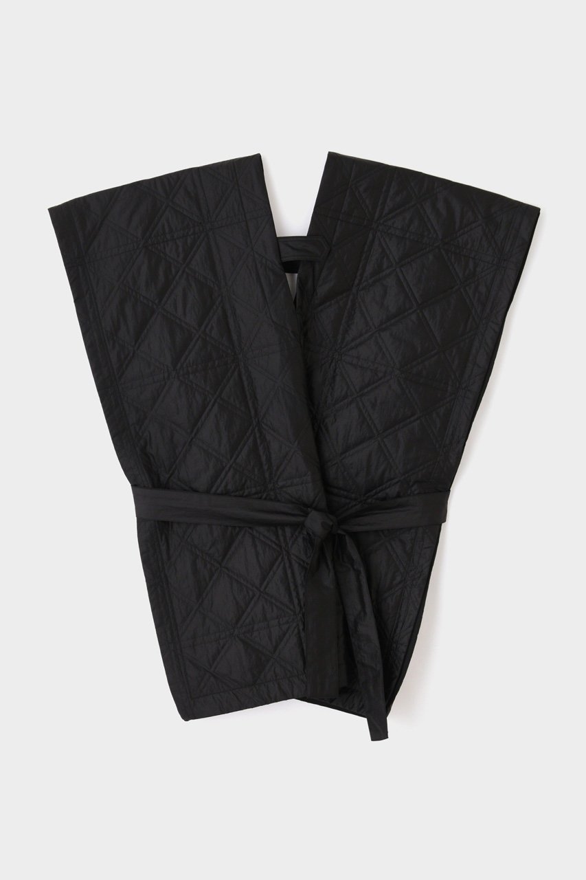 【ル フィル/LE PHIL】のキルティング6WAY 人気、トレンドファッション・服の通販 founy(ファニー) 　ファッション　Fashion　レディースファッション　Fashion for Women　アウター　Coat / Outerwear Collection　レディースジャケット・軽アウター　Jackets　キルティング　Quilted, Quilting　サテン　Satin, Glossy Fabric　ショート　Short, Short Length　ショール　Shawl, Wrap　ジャケット　Jacket, Outerwear　ストール　Stole, Wrap　 other-1|ID: prp329100004179811 ipo3291000000032937410