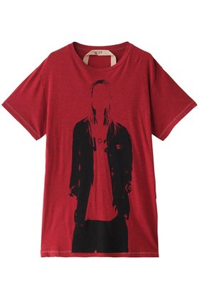 【ヌメロ ヴェントゥーノ/N°21】 グラフィック プリント Tシャツ人気、トレンドファッション・服の通販 founy(ファニー) ファッション Fashion レディースファッション WOMEN トップス・カットソー Tops/Tshirt シャツ/ブラウス Shirts/Blouses ロング / Tシャツ T-Shirts カットソー Cut and Sewn インナー Inner グラフィック Graphic コンパクト Compact ショート Short ジャケット Jacket スリーブ Sleeve フロント Front プリント Print NEW・新作・新着・新入荷 New Arrivals |ID:prp329100004182863