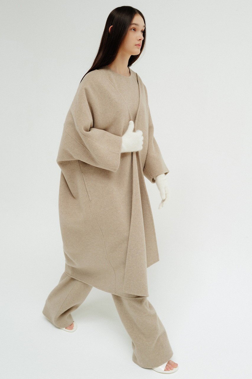 【セアン/SCEARN】のWOOL REVER V Collar Coat/コート 人気、トレンドファッション・服の通販 founy(ファニー) 　ファッション　Fashion　レディースファッション　Fashion for Women　アウター　Coat / Outerwear Collection　コート・ロングコート・ピーコート　Long Coats, Peacoats & More　おすすめ　Recommended / Our Picks　スリーブ　Sleeve, Long Sleeve / Short Sleeve　セットアップ　Set-Up, Coordinated Outfit　ロング　Long, Long-Length　秋　Autumn　other-8|ID: prp329100004182947 ipo3291000000035720341