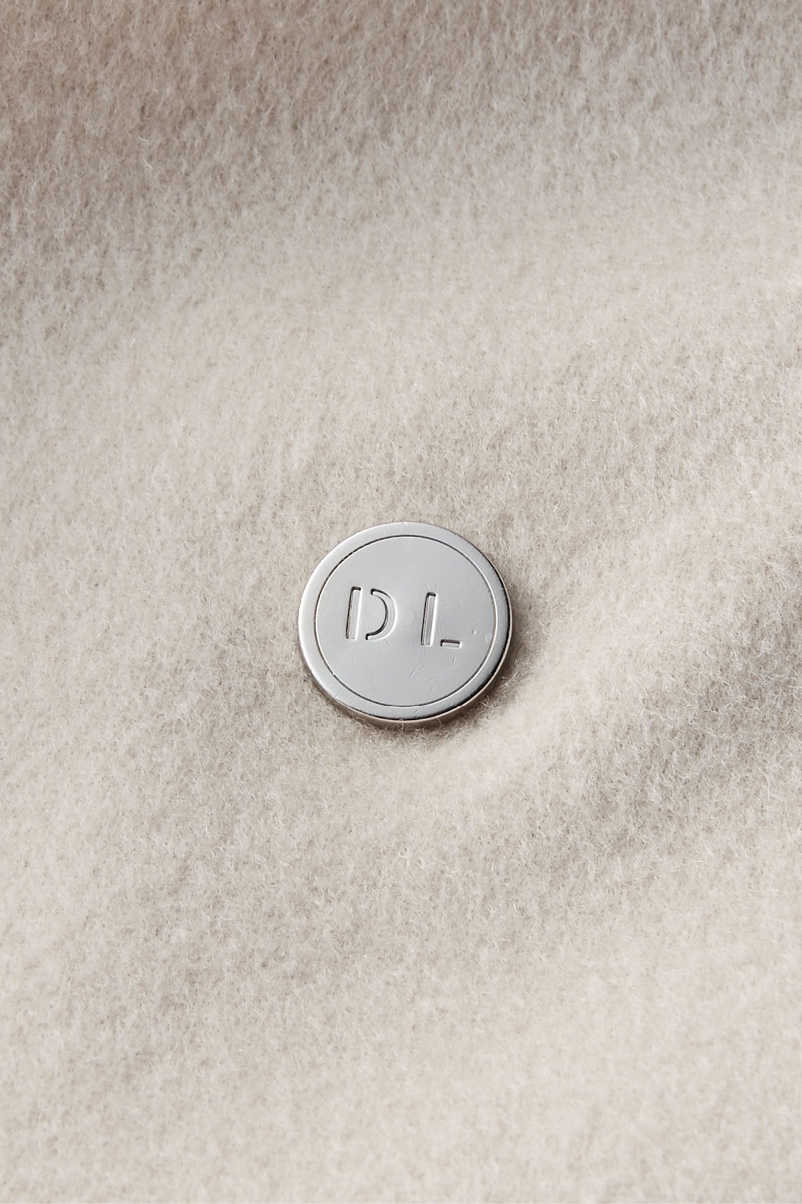 【デイジーリン/DAISY LIN】のDouble Face “High-end Coat” 人気、トレンドファッション・服の通販 founy(ファニー) ファッション Fashion レディースファッション Fashion for Women アウター Coat / Outerwear Collection コート・ロングコート・ピーコート Long Coats, Peacoats & More インナー Innerwear シンプル Simple, Minimal ダブル Double, Double-Breasted ドット Polka Dot, Dot Pattern フェイス Face, Facial Design ポケット Pocket, Pocket Detail モダン Modern, Contemporary ロング Long, Long-Length other-3|ID: prp329100004188147 ipo3291000000034121811