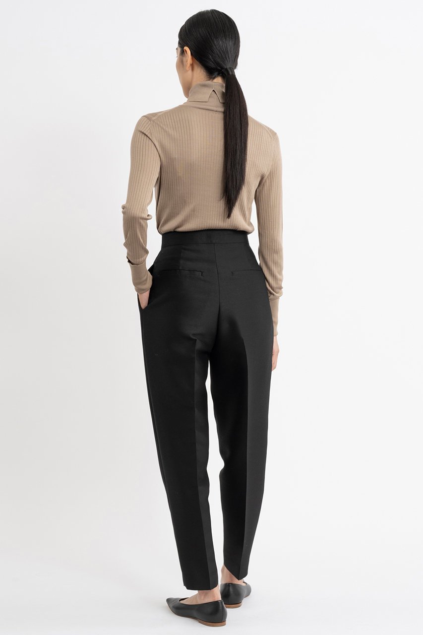 【エステータ/esteta】のシルクウールツイルパンツ 人気、トレンドファッション・服の通販 founy(ファニー) 　ファッション　Fashion　レディースファッション　Fashion for Women　パンツ　Pants & Trousers　おすすめ　Recommended / Our Picks　ウォーム　Warm Fabric　オケージョン　Occasion Wear　シルク　Silk, 100% Silk　シンプル　Simple, Minimal　ジャケット　Jacket, Outerwear　セットアップ　Set-Up, Coordinated Outfit　センター　Center, Center Line　ツイル　Twist, Twisted Detail　エレガント 上品　Elegant　再入荷　Restock / Back in Stock　other-7|ID: prp329100004195727 ipo3291000000032936253