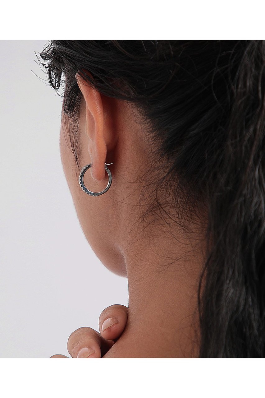 【プラス ヴァンドーム/Plus Vendome】のFINELINETATTOO 02 ピアス 人気、トレンドファッション・服の通販 founy(ファニー) 　ファッション　Fashion　レディースファッション　Fashion for Women　ジュエリー　Jewelry　ファッションリング　Fashion Rings　イヤリング・フープ・ドロップタイプ　Hoop, Drop & Clip Earrings　イヤリング　Earrings　クリスタル　Crystal, Swarovski　コーティング　Coating, Coated Finish　シンプル　Simple, Minimal　スタイリッシュ　Stylish, Fashionable　フィット　Fit, Slim Fit　モダン　Modern, Contemporary　エレガント 上品　Elegant　other-7|ID: prp329100004197272 ipo3291000000035707644