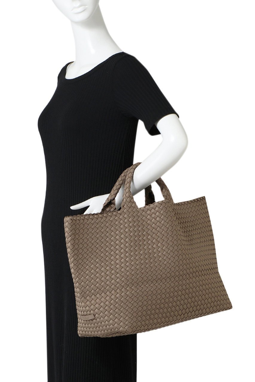 【マルティニーク/martinique】の【NAGHEDI】トートバッグ 人気、トレンドファッション・服の通販 founy(ファニー) 　ファッション　Fashion　レディースファッション　Fashion for Women　バッグ　Bags　シンプル　Simple, Minimal　ハンド　Hand, Handmade　フィット　Fit, Slim Fit　ポーチ　Pouch, Small Case　旅行　Travel　other-2|ID: prp329100004197303 ipo3291000000035691992