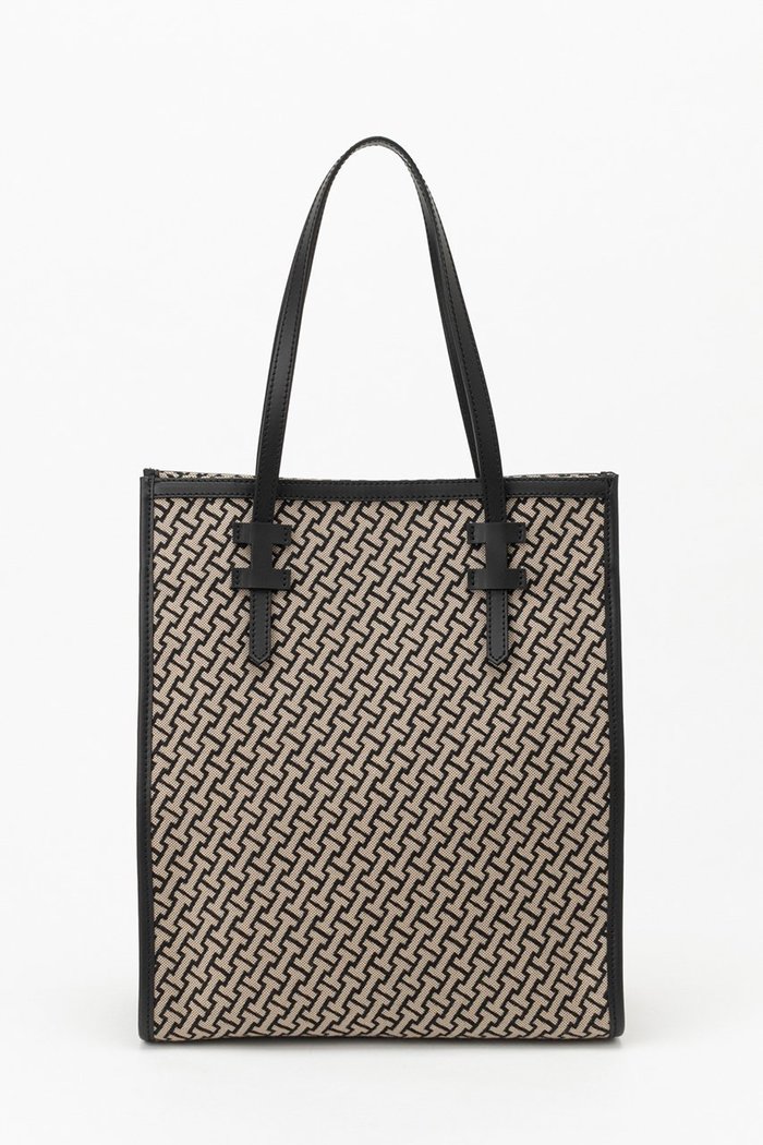 【イアクッチ/IACUCCI】のモノグランマ M JACQUARD/RUGA インテリア・キッズ・メンズ・レディースファッション・服の通販 founy(ファニー) https://founy.com/ ファッション Fashion レディースファッション Fashion for Women バッグ Bags クラシカル Classical, Vintage-Inspired グラフィック Graphic, Graphic Design シルバー Silver, Metallic Silver ジャカード／ジャガード Jacquard, Woven Pattern スマート Smart, Elegant ポケット Pocket, Pocket Detail マニッシュ Mannish, Boyish メタル Metal, Metal Parts モダン Modern, Contemporary おすすめ Recommended / Our Picks ビジネス 仕事 通勤 Business / Work / Commuting |ID: prp329100004199148 ipo3291000000036024998