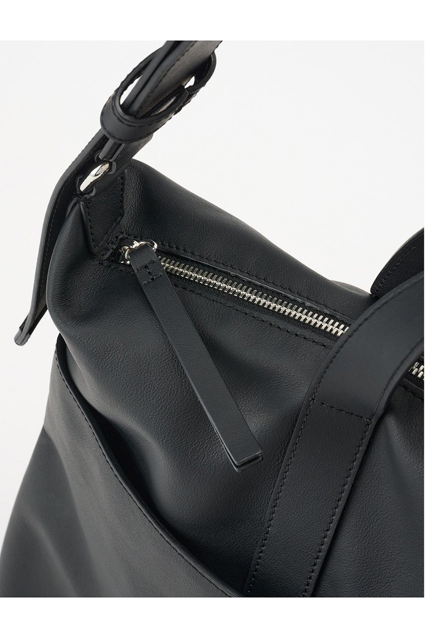 【イアクッチ/IACUCCI】のタッソ 2WAYトートVITELLO 人気、トレンドファッション・服の通販 founy(ファニー) 　ファッション　Fashion　レディースファッション　Fashion for Women　バッグ　Bags　イタリア　Italy　エレガント 上品　Elegant　ショルダー　Shoulder, Shoulder Strap　シンプル　Simple, Minimal　なめらか　Smooth, Silky Texture　ビッグ　Big, Oversized　ポケット　Pocket, Pocket Detail　おすすめ　Recommended / Our Picks　ビジネス 仕事 通勤　Business / Work / Commuting　other-8|ID: prp329100004199186 ipo3291000000035865337