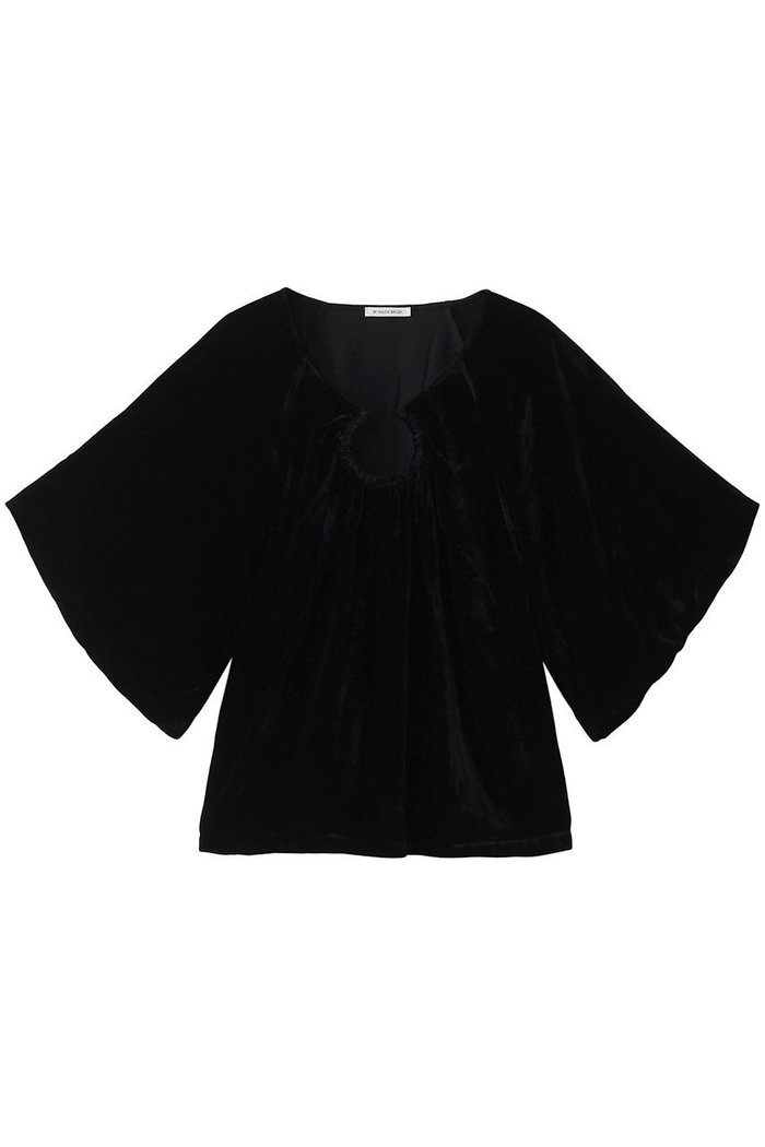 【バイ マレーネ ビルガー/BY MALENE BIRGER】のLOELA ベルベット ハーフスリーブ ブラウス インテリア・キッズ・メンズ・レディースファッション・服の通販 founy(ファニー) https://founy.com/ ファッション Fashion レディースファッション WOMEN トップス・カットソー Tops/Tshirt シャツ/ブラウス Shirts/Blouses おすすめ Recommend オケージョン Occasion ショート Short スリーブ Sleeve ハーフ Half フェミニン Feminine フレア Flare ベルベット Velvet マキシ Maxi ラグジュアリー Luxury |ID: prp329100004200885 ipo3291000000029104786