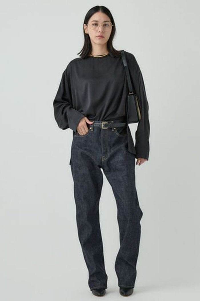 【カオス/Chaos】のシルクモーラロングTシャツ インテリア・キッズ・メンズ・レディースファッション・服の通販 founy(ファニー) https://founy.com/ ファッション Fashion レディースファッション Fashion for Women トップス・カットソー Cut & Sew Tops シャツ・ブラウス・オフィスカジュアル Elegant Blouses & Button-Ups ロングTシャツ・Tシャツ Longline T-Shirts & Tees カットソー・ベーシックTシャツ Cut-and-Sewn Tops / Stretch Tees & Basics サテン Satin, Glossy Fabric シルク Silk, 100% Silk ストレッチ Stretch, Stretchy Fabric スリット Slit, Slit Detail スリーブ Sleeve, Long Sleeve / Short Sleeve ロング Long, Long-Length エレガント 上品 Elegant 人気 Popular, Best Seller A/W・秋冬 Autumn/Winter |ID: prp329100004200917 ipo3291000000036064807