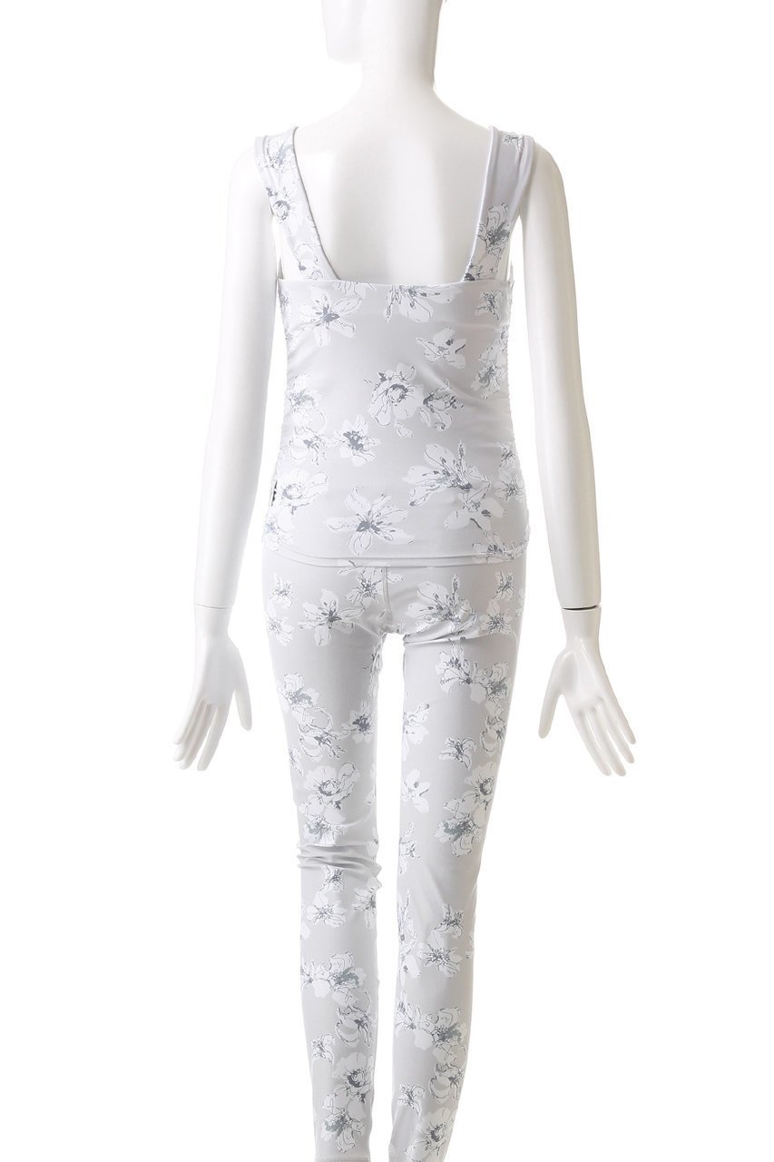 【ジュリエ/Julier】のBeigeflowerプリンミドルトップス 人気、トレンドファッション・服の通販 founy(ファニー) 　ファッション　Fashion　レディースファッション　WOMEN　トップス・カットソー　Tops/Tshirt　スポーツウェア　Sportswear　スポーツ トップス　Sports Tops　ギャザー　Gather　スクエア　Square　スポーツ　Sports　トレンド　Trend　フラワー　Flower　ミドル　Middle　ヨガ　Yoga　other-4|ID: prp329100004200926 ipo3291000000031389579