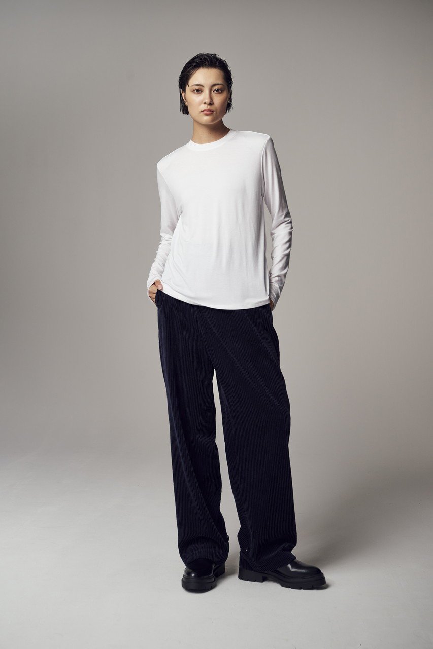 【ティーチ/TEECHI】の「バックフィンT」シルキーストレッチ ロング 人気、トレンドファッション・服の通販 founy(ファニー) 　ファッション　Fashion　レディースファッション　WOMEN　トップス・カットソー　Tops/Tshirt　シャツ/ブラウス　Shirts/Blouses　ロング / Tシャツ　T-Shirts　カットソー　Cut and Sewn　おすすめ　Recommend　とろみ　Thickness　インナー　Inner　シンプル　Simple　ストレッチ　Stretch　スリーブ　Sleeve　ロング　Long　長袖　Long Sleeve　other-7|ID: prp329100004200941 ipo3291000000031389678