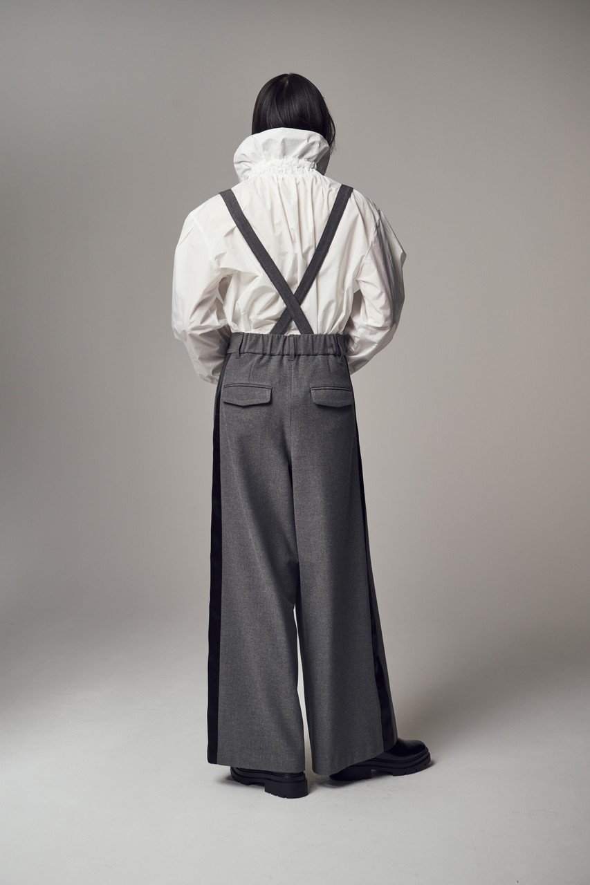 【ティーチ/TEECHI】の「ギャザリングリボンブラウス」リュクスタフタ 人気、トレンドファッション・服の通販 founy(ファニー) 　ファッション　Fashion　レディースファッション　Fashion for Women　トップス・カットソー　Cut & Sew Tops　シャツ・ブラウス・オフィスカジュアル　Elegant Blouses & Button-Ups　おすすめ　Recommended / Our Picks　ギャザー　Gathered, Ruffled　ジャケット　Jacket, Outerwear　スリーブ　Sleeve, Long Sleeve / Short Sleeve　タフタ　Taffeta, Structured Fabric　ハイネック　High Neck, Mock Neck　リボン　Ribbon, Bow　ロング　Long, Long-Length　other-8|ID: prp329100004200944 ipo3291000000032889453