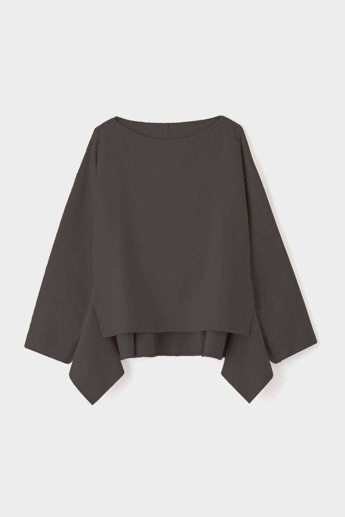 【ル フィル/LE PHIL】のライトリバーハンカチーフヘムブラウス インテリア・キッズ・メンズ・レディースファッション・服の通販 founy(ファニー) https://founy.com/ ファッション Fashion レディースファッション Fashion for Women トップス・カットソー Cut & Sew Tops シャツ・ブラウス・オフィスカジュアル Elegant Blouses & Button-Ups コンパクト Compact, Small Size ストレート Straight, Straight Cut スリーブ Sleeve, Long Sleeve / Short Sleeve フォルム Silhouette, Form フレア Flare, Flared ミックス Mix, Mixed Style リバーシブル Reversible, Two-Sided ロング Long, Long-Length ワイド Wide, Wide Fit エレガント 上品 Elegant 今季 This Season, Current Season 再入荷 Restock / Back in Stock 定番 Standard, Basic Item |ID: prp329100004200962 ipo3291000000035063791