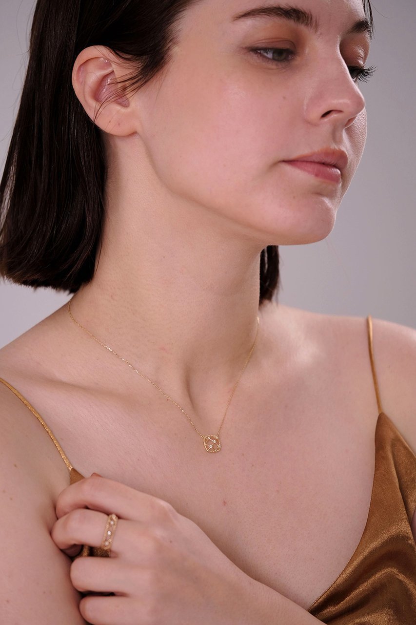 【ナチュラリジュエリ/NATURALI JEWELRY】のK18 ワイヤーバスケットネックレス 人気、トレンドファッション・服の通販 founy(ファニー) ファッション Fashion レディースファッション Fashion for Women ジュエリー Jewelry ネックレス Necklaces & Pendants エレガント 上品 Elegant ショート Short, Short Length シンプル Simple, Minimal ダイヤモンド Diamond, Brilliant Cut ネックレス Necklace, Pendant Necklace バスケット Basket, Basket Bag モチーフ Motif, Design Theme リュクス Luxury, Elegant, High-End, Chic ワイヤー Wire, Wired Bra other-8|ID: prp329100004205490 ipo3291000000036113696