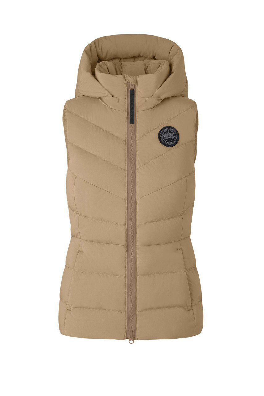 【カナダグース/CANADA GOOSE】の2333WB Clair Vest クレアベスト インテリア・キッズ・メンズ・レディースファッション・服の通販 founy(ファニー) 　ファッション　Fashion　レディースファッション　WOMEN　アウター　Coat Outerwear　ジャケット　Jackets　キルティング　Quilting　ジャケット　Jacket　スエード　Suede　ストレッチ　Stretch　ダウン　Down　フィット　Fit　ベスト　Vest　ポケット　Pocket　NEW・新作・新着・新入荷　New Arrivals　デザートサンド|ID: prp329100004207093 ipo3291000000029152811