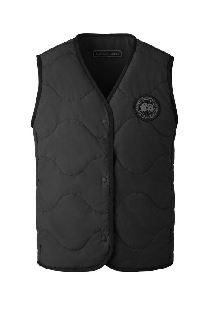 【カナダグース/CANADA GOOSE】の3598WB Annex Liner Vest Black Label アネックスライナーベスト インテリア・キッズ・メンズ・レディースファッション・服の通販 founy(ファニー) https://founy.com/ ファッション Fashion レディースファッション WOMEN アウター Coat Outerwear ジャケット Jackets アウトドア Outdoor キルティング Quilting クラシック Classic 軽量 Lightweight ジャケット Jacket ストレッチ Stretch フロント Front ベスト Vest リップ Lip リバーシブル Reversible |ID: prp329100004207100 ipo3291000000029152848