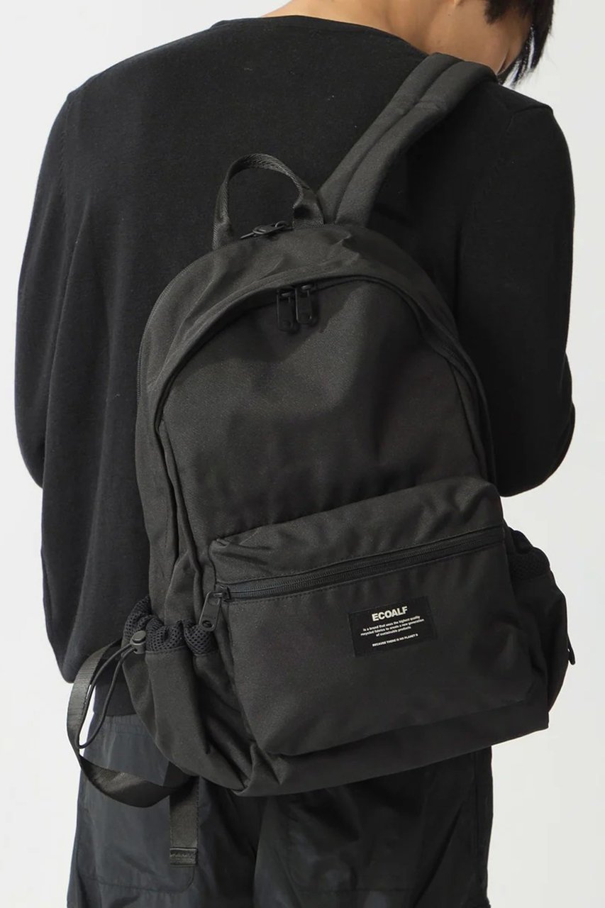 【エコアルフ/ECOALF】のWAKAI バックパック / WAKAI BACKPACK UNISEX インテリア・キッズ・メンズ・レディースファッション・服の通販 founy(ファニー) 　ファッション　Fashion　レディースファッション　WOMEN　バッグ　Bag　ユニセックス　Unisex　クッション　Cushion　スピンドル　Spindle　ポケット　Pocket　メッシュ　Mesh　リュック　Ruck Sack　エレガント 上品　Elegant　NEW・新作・新着・新入荷　New Arrivals　ブラック|ID: prp329100004207145 ipo3291000000029152980