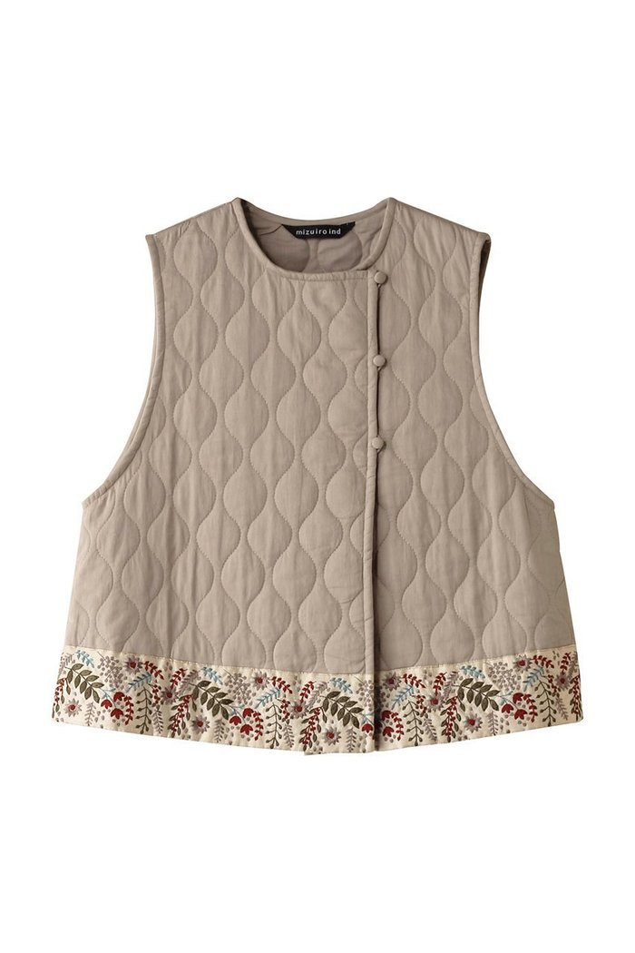 【ミズイロ インド/mizuiro ind】のquilting embroidary tape vest ベスト インテリア・キッズ・メンズ・レディースファッション・服の通販 founy(ファニー) https://founy.com/ ファッション Fashion レディースファッション WOMEN アウター Coat Outerwear ジャケット Jackets アンティーク Antique キルティング Quilting ショート Short ジャケット Jacket ベスト Vest リュクス Luxe エレガント 上品 Elegant A/W・秋冬 Aw・Autumn/Winter・Fw・Fall-Winter |ID: prp329100004208549 ipo3291000000029178554