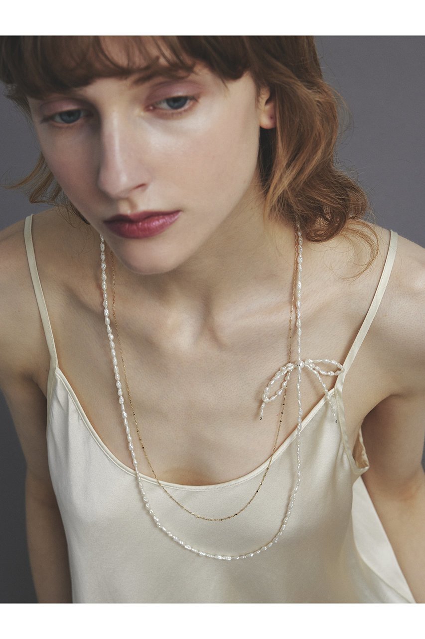 【ルボンボン/les bonbon】のbow pearl ロングネックレス 人気、トレンドファッション・服の通販 founy(ファニー) 　ファッション　Fashion　レディースファッション　Fashion for Women　ジュエリー　Jewelry　ネックレス　Necklaces & Pendants　キャミソール　Camisole, Spaghetti Strap Top　ネックレス　Necklace, Pendant Necklace　パール　Pearl, Pearl Accent　フォルム　Silhouette, Form　ロング　Long, Long-Length　エレガント 上品　Elegant　other-5|ID: prp329100004208590 ipo3291000000035659462