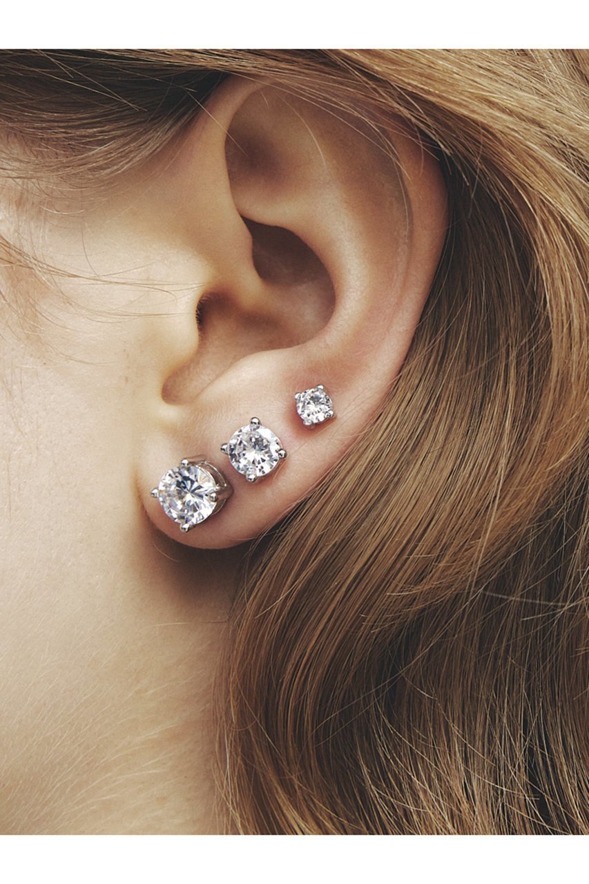 【ルボンボン/les bonbon】のprincess stud ピアス M 人気、トレンドファッション・服の通販 founy(ファニー) 　ファッション　Fashion　レディースファッション　Fashion for Women　ジュエリー　Jewelry　ファッションリング　Fashion Rings　イヤリング・フープ・ドロップタイプ　Hoop, Drop & Clip Earrings　おすすめ　Recommended / Our Picks　イヤリング　Earrings　スタイリッシュ　Stylish, Fashionable　ストーン　Stone, Gem-Like　エレガント 上品　Elegant　片耳　One-Ear, Single Earring　other-2|ID: prp329100004208596 ipo3291000000031388588