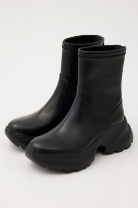 【スタッカート/STACCATO】 コーターストレッチモードブーツ人気、トレンドファッション・服の通販 founy(ファニー) ファッション Fashion レディースファッション Fashion for Women ショート Short, Short Length ストレッチ Stretch, Stretchy Fabric フォルム Silhouette, Form |ID:prp329100004210145