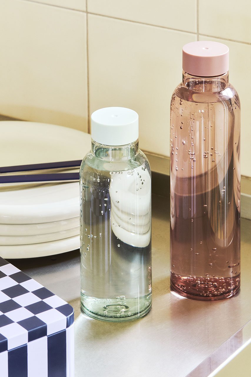 【ヘイ/HAY / GOODS】のMiz Water Bottle 0.54L 人気、トレンドファッション・服の通販 founy(ファニー) ウォーター Water カラフル Colorful Design シリコン Silicone, Silicone Material シンプル Simple, Minimal スリム Slim, Slim Fit タンブラー Tumbler, Travel Mug テーブル Table, Dining Table other-2|ID: prp329100004210157 ipo3291000000033036102