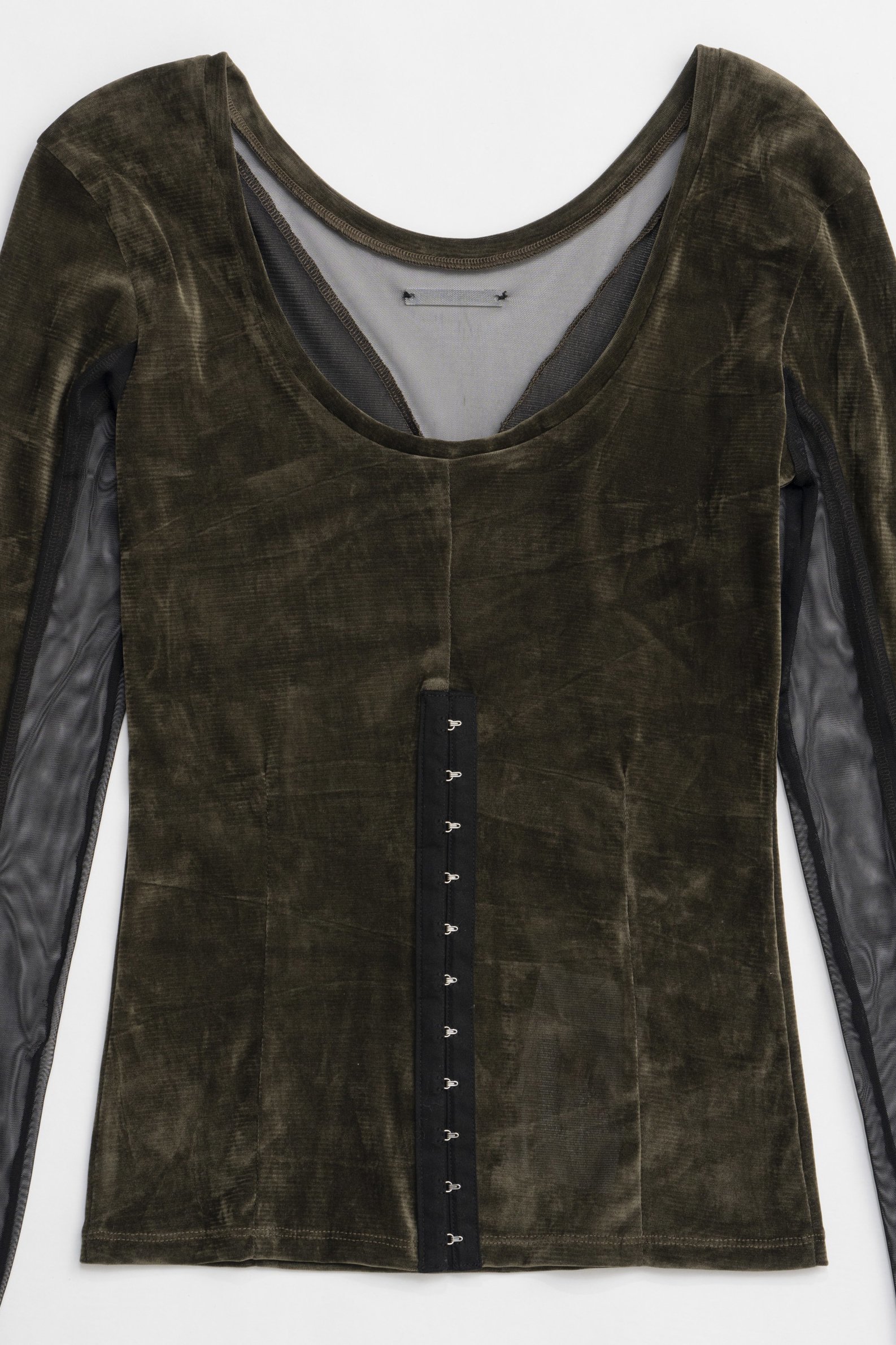 【プランク プロジェクト/PRANK PROJECT】の2WAYベロアトップ/ 2way Velor Top 人気、トレンドファッション・服の通販 founy(ファニー) ファッション Fashion レディースファッション Fashion for Women トップス・カットソー Cut & Sew Tops シャツ・ブラウス・オフィスカジュアル Elegant Blouses & Button-Ups ロングTシャツ・Tシャツ Longline T-Shirts & Tees カットソー・ベーシックTシャツ Cut-and-Sewn Tops / Stretch Tees & Basics ベロアトップス Velour Tops / Velvet-Look Items おすすめ Recommended / Our Picks スリーブ Sleeve, Long Sleeve / Short Sleeve デコルテ Décolleté, Neckline ドッキング Docking, Mixed Material ベロア Velour, Soft Velvet ロング Long, Long-Length other-6|ID: prp329100004210193 ipo3291000000034421264