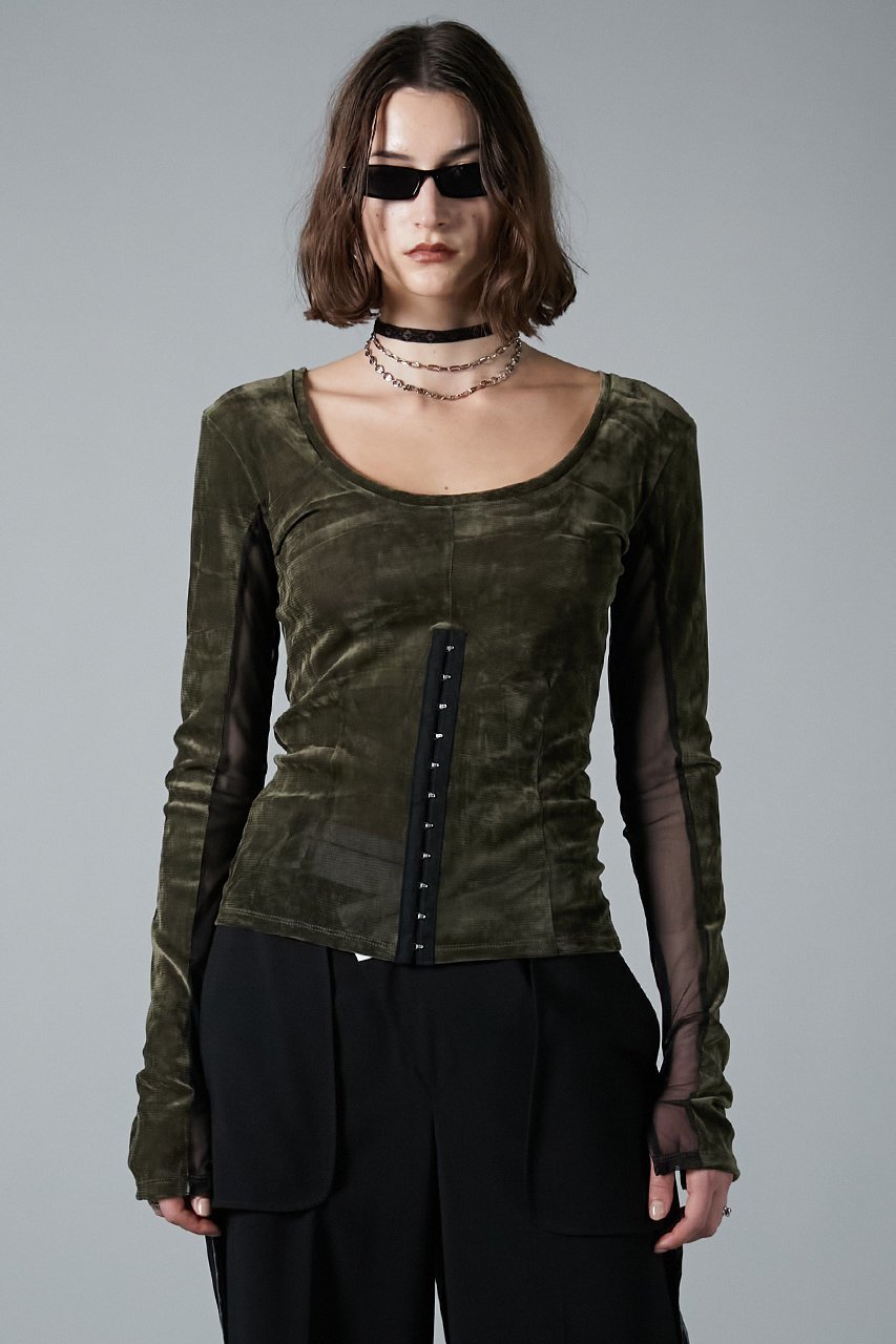 【プランク プロジェクト/PRANK PROJECT】の2WAYベロアトップ/ 2way Velor Top 人気、トレンドファッション・服の通販 founy(ファニー) ファッション Fashion レディースファッション Fashion for Women トップス・カットソー Cut & Sew Tops シャツ・ブラウス・オフィスカジュアル Elegant Blouses & Button-Ups ロングTシャツ・Tシャツ Longline T-Shirts & Tees カットソー・ベーシックTシャツ Cut-and-Sewn Tops / Stretch Tees & Basics ベロアトップス Velour Tops / Velvet-Look Items おすすめ Recommended / Our Picks スリーブ Sleeve, Long Sleeve / Short Sleeve デコルテ Décolleté, Neckline ドッキング Docking, Mixed Material ベロア Velour, Soft Velvet ロング Long, Long-Length other-8|ID: prp329100004210193 ipo3291000000034421266