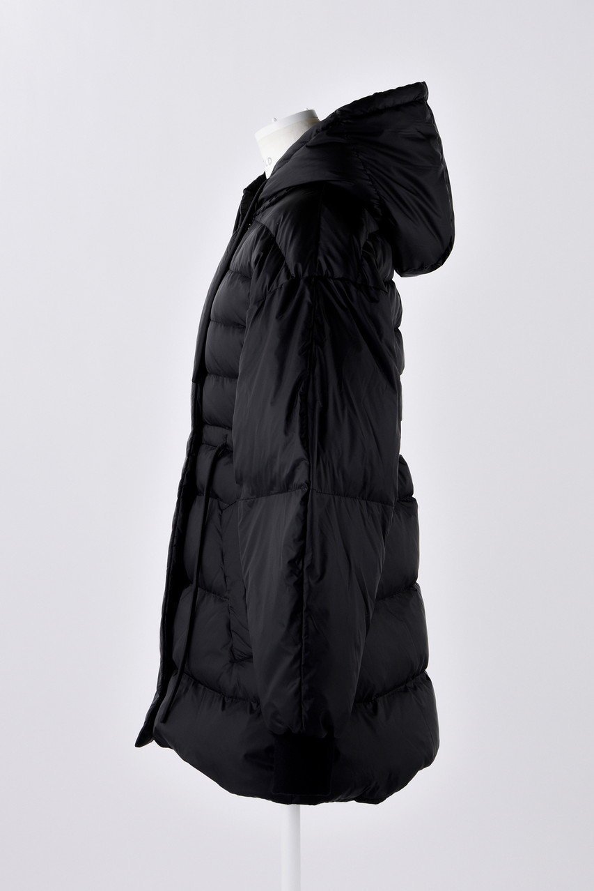 【エンフォルド/ENFOLD】のSOLOTEXサテン バルーンスリーブダウンコート 人気、トレンドファッション・服の通販 founy(ファニー) 　ファッション　Fashion　レディースファッション　Fashion for Women　アウター　Coat / Outerwear Collection　コート・ロングコート・ピーコート　Long Coats, Peacoats & More　ダウンジャケット・軽量ダウン　Warm & Lightweight Down Jackets　サテン　Satin, Glossy Fabric　ダウン　Down, Puffer　バランス　Balance, Style Balance　バルーン　Balloon, Balloon Silhouette　ロング　Long, Long-Length　エレガント 上品　Elegant　other-2|ID: prp329100004211655 ipo3291000000032939305