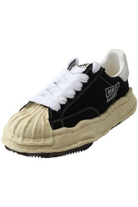 【メゾン ミハラヤスヒロ/Maison MIHARA YASUHIRO】の【UNISEX】【Maison MIHARA YASUHIRO】BLAKEY ヴィンテージカラーオリジナルソールレザーロートップスニーカー 人気、トレンドファッション・服の通販 founy(ファニー) ファッション Fashion レディースファッション Fashion for Women トップス・カットソー Cut & Sew Tops ユニセックス Unisex, Genderless おすすめ Recommended / Our Picks スニーカー Sneakers, Trainers フォルム Silhouette, Form |ID:prp329100004214893