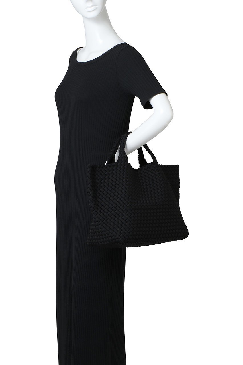 【マルティニーク/martinique】の【NAGHEDI】St Barths Medium トートバッグ (solids): SNO107 人気、トレンドファッション・服の通販 founy(ファニー) 　ファッション　Fashion　レディースファッション　Fashion for Women　バッグ　Bags　クラシック　Classic, Timeless Style　ポーチ　Pouch, Small Case　ビジネス 仕事 通勤　Business / Work / Commuting　定番　Standard, Basic Item　軽量　Lightweight, Ultra Light　other-2|ID: prp329100004214943 ipo3291000000036927446