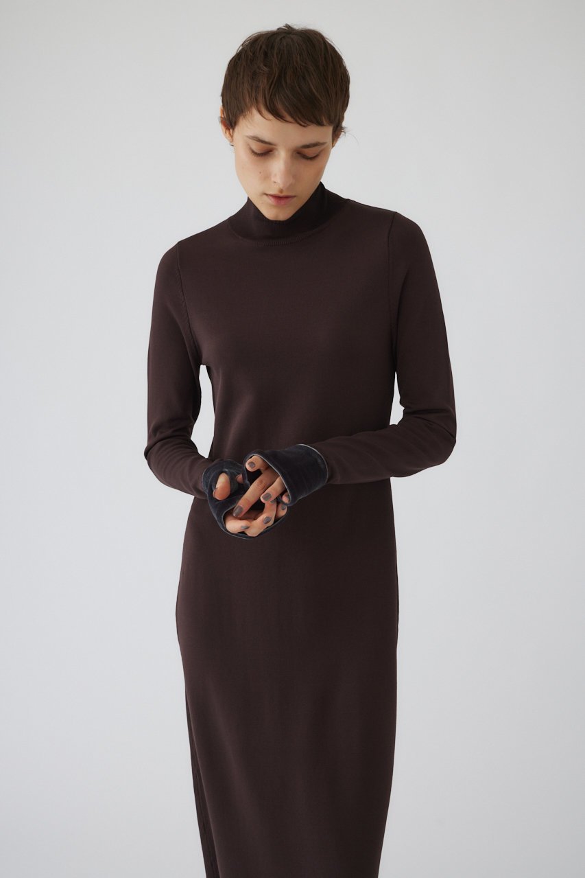 【リムアーク/RIM.ARK】のVelour cuffs knit dress/ニットドレス 人気、トレンドファッション・服の通販 founy(ファニー) 　ファッション　Fashion　レディースファッション　WOMEN　ワンピース　Dress　ドレス　Party Dresses　チュニック　Tunic　カフス　Cuffs　チュニック　Tunic　ドレス　Dress　ハイネック　High Neck　ベロア　Velor　ロング　Long　other-3|ID: prp329100004216022 ipo3291000000032375998