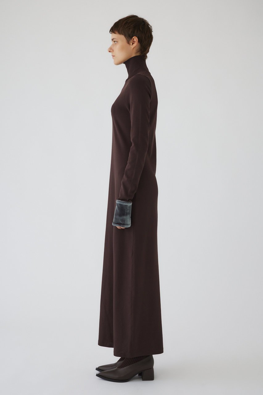 【リムアーク/RIM.ARK】のVelour cuffs knit dress/ニットドレス 人気、トレンドファッション・服の通販 founy(ファニー) 　ファッション　Fashion　レディースファッション　WOMEN　ワンピース　Dress　ドレス　Party Dresses　チュニック　Tunic　カフス　Cuffs　チュニック　Tunic　ドレス　Dress　ハイネック　High Neck　ベロア　Velor　ロング　Long　other-6|ID: prp329100004216022 ipo3291000000032376004