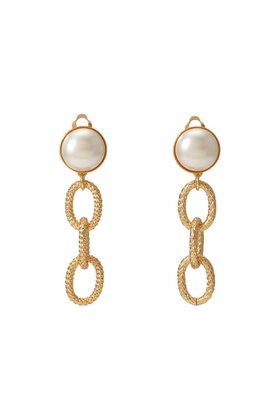 【セシル エ ジャンヌ/CECILE ET JEANNE】のメッシュチェーン3連イヤリング 人気、トレンドファッション・服の通販 founy(ファニー) ファッション Fashion レディースファッション Fashion for Women ジュエリー Jewelry ファッションリング Fashion Rings イヤリング・フープ・ドロップタイプ Hoop, Drop & Clip Earrings イヤリング Earrings ガラス Glass, Glassware シンプル Simple, Minimal チェーン Chain, Chain Strap パール Pearl, Pearl Accent メッシュ Mesh, Net Fabric |ID:prp329100004217422