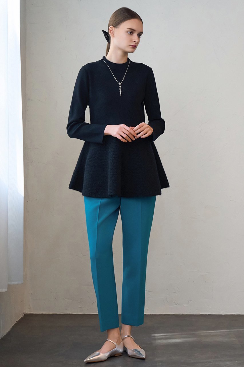【アナイ/ANAYI】のファー加工ペプラムプルオーバー 人気、トレンドファッション・服の通販 founy(ファニー) 　ファッション　Fashion　レディースファッション　Fashion for Women　トップス・カットソー　Cut & Sew Tops　ニット　Knit Tops & Sweaters　カジュアルプルオーバー・ニットトップス　Pullovers & Knit Tops / Casual Pullovers　おすすめ　Recommended / Our Picks　コレクション　Collection, Seasonal Line　テクスチャー　Texture, Textured Fabric　バランス　Balance, Style Balance　バレエ　Ballet, Ballet Style　フレア　Flare, Flared　ペプラム　Peplum, Flared Hem　ワイド　Wide, Wide Fit　冬　Winter / This Winter　other-5|ID: prp329100004222330 ipo3291000000032964848