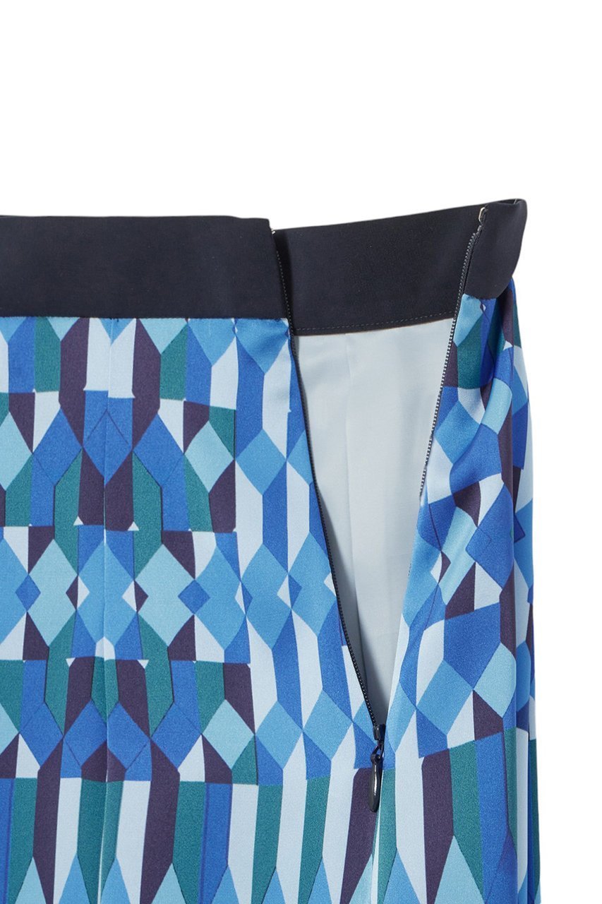 【アナイ/ANAYI】のアイシクルプリントタックスカート 人気、トレンドファッション・服の通販 founy(ファニー) 　ファッション　Fashion　レディースファッション　Fashion for Women　スカート　Skirts　ロングスカート　Long Skirts / Maxi & Midi Skirts　エレガント 上品　Elegant　クール　Cool, Chic　コレクション　Collection, Seasonal Line　サテン　Satin, Glossy Fabric　セットアップ　Set-Up, Coordinated Outfit　テクスチャー　Texture, Textured Fabric　バレエ　Ballet, Ballet Style　フレア　Flare, Flared　フレアースカート　Flared Skirt, A-Line Skirt　プリント　Print, Printed Pattern　ミドル　Middle Length, Mid Height　モチーフ　Motif, Design Theme　ロング　Long, Long-Length　冬　Winter / This Winter　再入荷　Restock / Back in Stock　おすすめ　Recommended / Our Picks　other-3|ID: prp329100004222336 ipo3291000000035052310