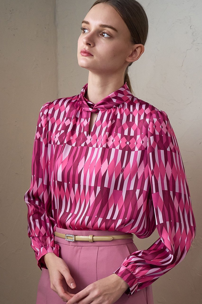 【アナイ/ANAYI】のアイシクルプリントカシュクールネックブラウス 人気、トレンドファッション・服の通販 founy(ファニー) 　ファッション　Fashion　レディースファッション　Fashion for Women　トップス・カットソー　Cut & Sew Tops　シャツ・ブラウス・オフィスカジュアル　Elegant Blouses & Button-Ups　カシュクール　Wrap Design　クール　Cool, Chic　コレクション　Collection, Seasonal Line　サテン　Satin, Glossy Fabric　スリット　Slit, Slit Detail　スリーブ　Sleeve, Long Sleeve / Short Sleeve　セットアップ　Set-Up, Coordinated Outfit　テクスチャー　Texture, Textured Fabric　バレエ　Ballet, Ballet Style　フロント　Front, Front Design　プリント　Print, Printed Pattern　モチーフ　Motif, Design Theme　ロング　Long, Long-Length　冬　Winter / This Winter　おすすめ　Recommended / Our Picks　other-6|ID: prp329100004222337 ipo3291000000032886698